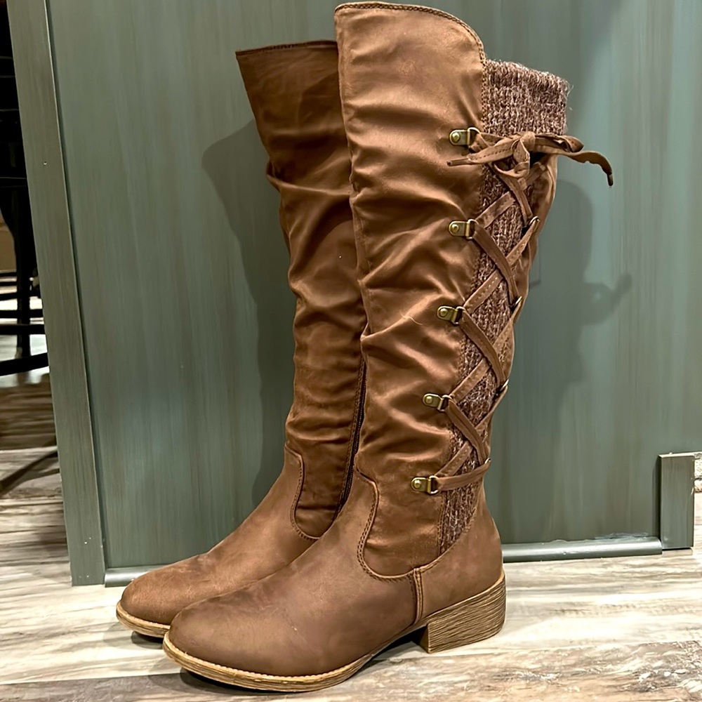 Maurice’s Elly Tall Brown Boot Faux Suede Size 9  Knit and Lace- Up accent